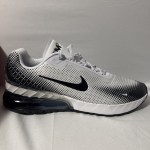 Size 11 - Nike Air Max Phoenix White Anthracite